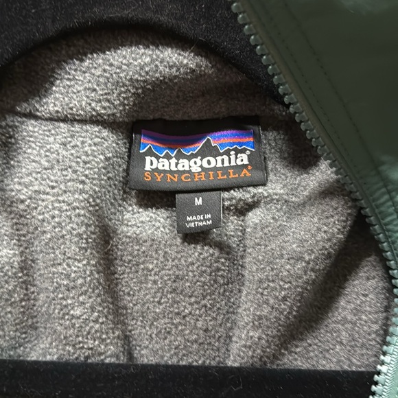 Patagonia Teal-Green Women's Bomber Jacket - Picture 3 of 4